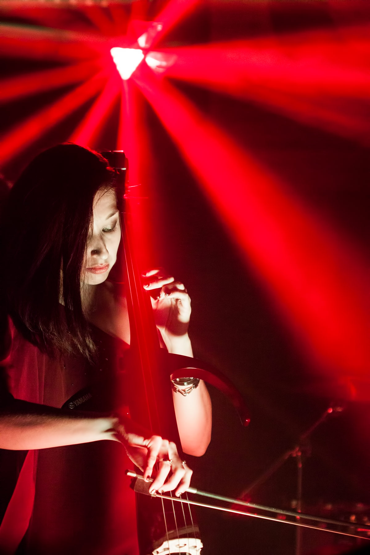 Post Paradise Chello – Letting the stage lights paint streaks across the room.